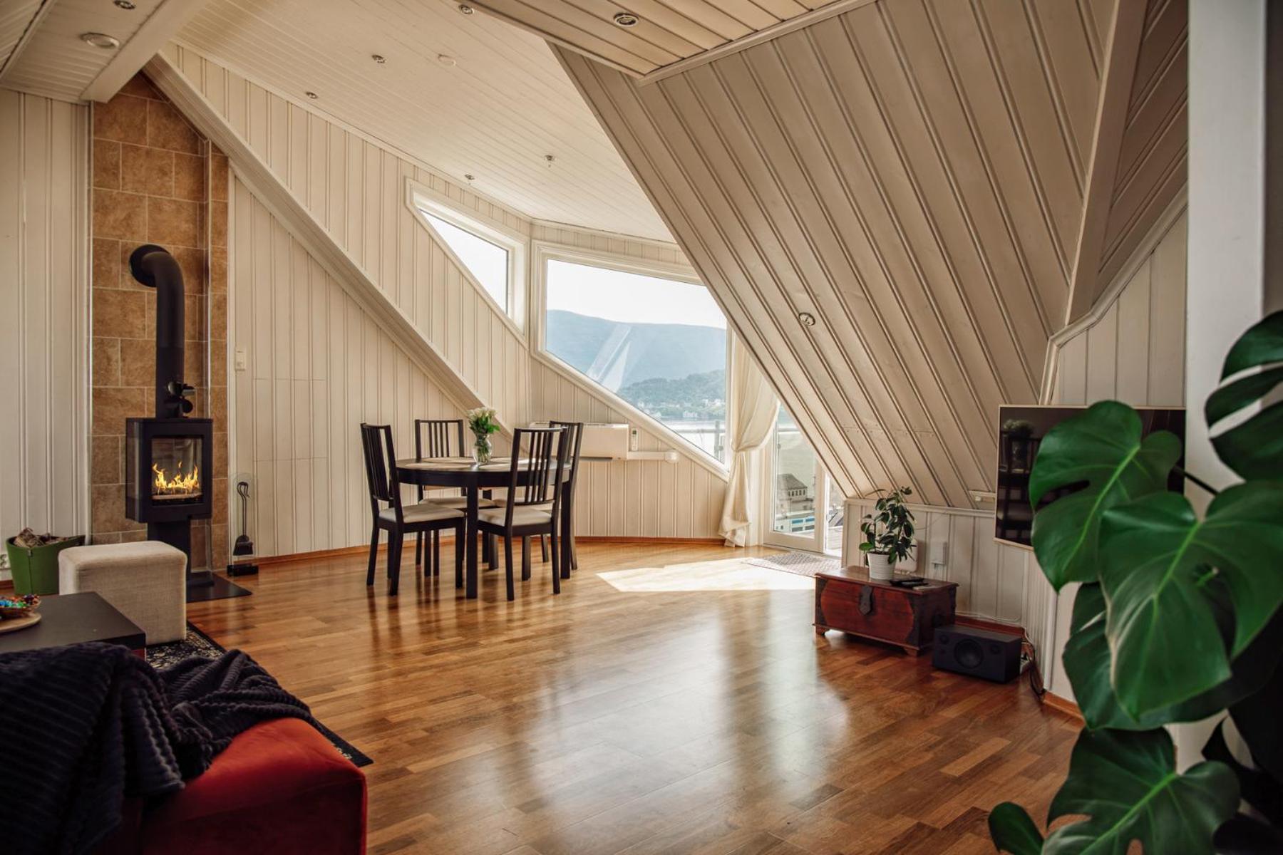 Panorama Apartment With 360 View Of The City Ålesund Exterior foto